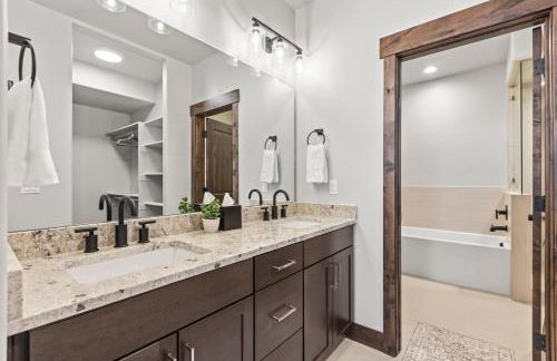 Spacious 4-Bedroom Townhome Black Rock - Foto 11