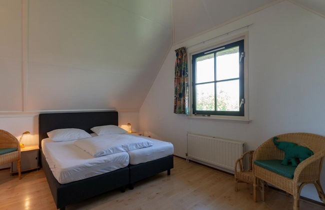 Beautifully Situated Luxury Villa on the Water - Foto 19