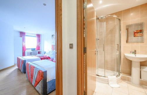 F302 Lovely & Relaxing Stay With View - Foto 8