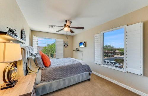 Gorgeous Resort Home -Right off the back nine! - Foto 5