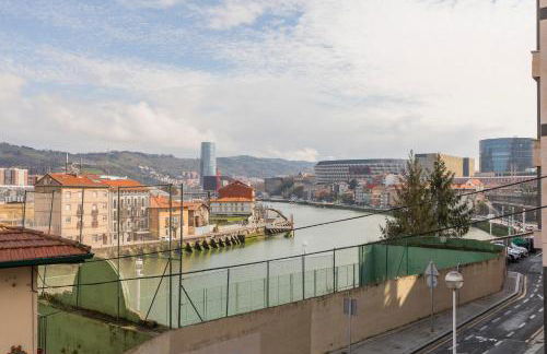 AkomodaT en apartamento luminoso junto al paseo de la ría - Foto 43