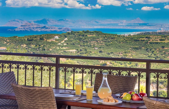 Villa in Tavronitis With Pool & Stunning Views - Photo 50