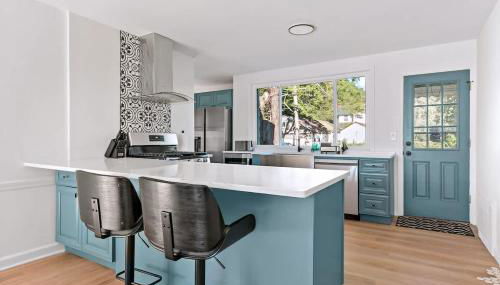 Fire pit ~ Game Room ~ near NYC ~ Modern Luxury - Foto 2