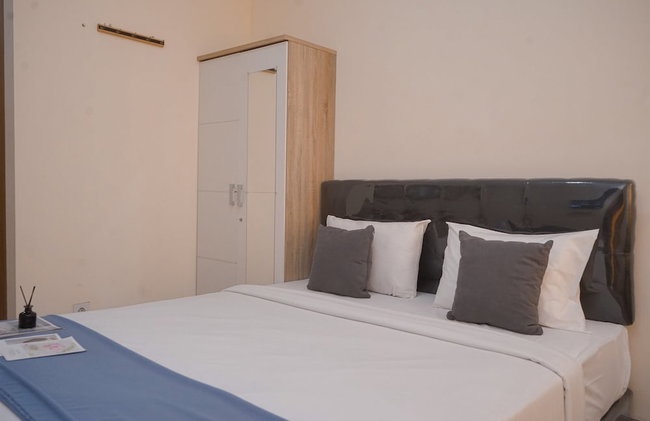Convenient Studio Apartment At B Residence - Foto 5