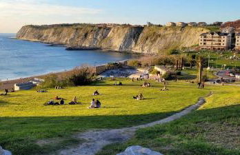 Cozy Yellow Home in Getxo - Foto 15