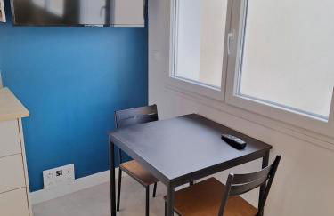 Jeny 4 - calme - wifi - stationnement gratuit - Foto 8