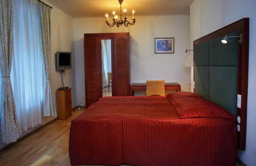 Zamek w Dzięgielowie - Foto 8