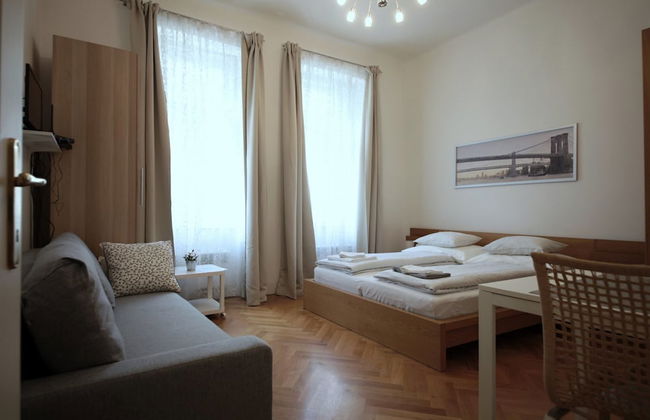 City Castle Aparthotel - Foto 28