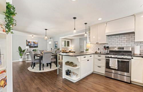 Sunset Ave Lux! 4BR Large Home in Downtown Boise - Foto 14