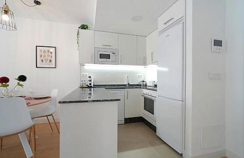 GALIHOST - Apartamentos con parking frente a la playa - Foto 47