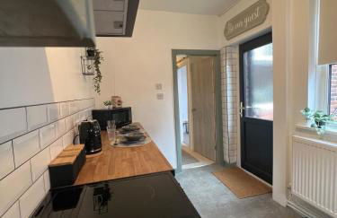 1 Bed Apartment Marple with Work Space - Foto 30