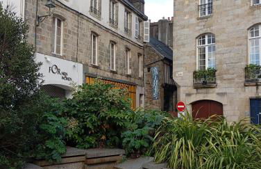 Escapade Romantique sous les toits de Kéréon - Centre Historique, rue piétonne - Foto 38