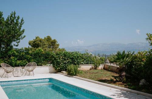 Villa Oleander by Domus Mirus - Rooftop Cinema & Pool & 6min Walk to Beach - Photo 34