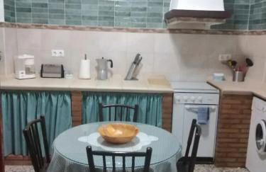 Charming house with mountain view in Encinasola, fireplace - Photo 9