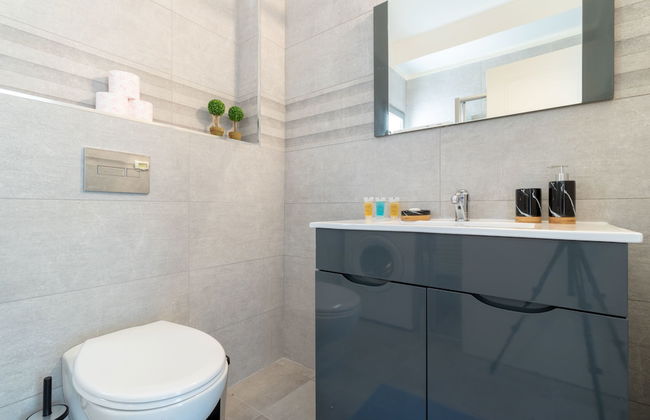 New Building 2 BR 2 Bathrooms Parking - Foto 21