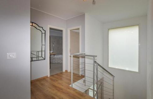 4 Bedroom Beautiful Home In Saint Florent - Foto 17