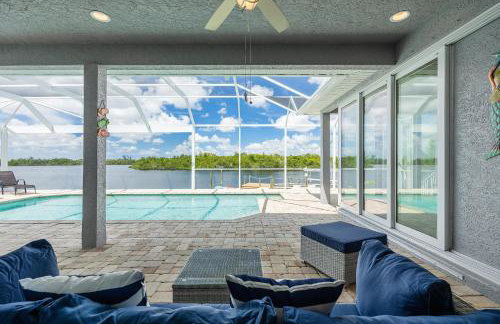 Heaven Found! Stunning River Views & Pool - Villa Island Sunset - Roelens Vacations - Foto 51