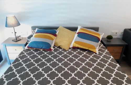 Rooftop pool near the beach and Barcelona - Photo 26