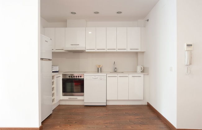 AB Montjuic - Photo 23