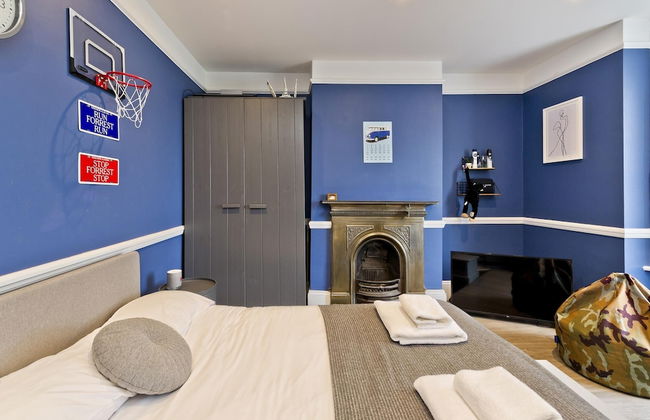 Stylish Family Home by Twickenham Stadium by Underthedoormat - Foto 10