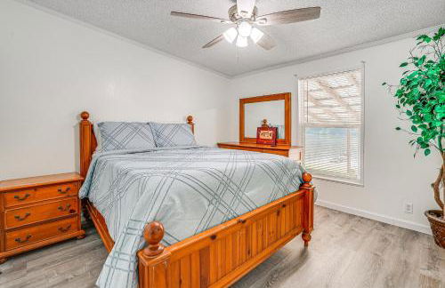 Waterfront Busters Place on Hickory with Fire Pit - Foto 23