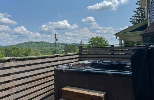 Luxury Estate with Wood Stove and Hot Tub - Dancing Doe Estate - Foto 51