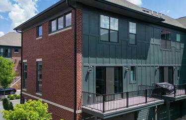 Lux Home 5 mins to Grand Park with Private Garage-Family Friendly - Foto 6