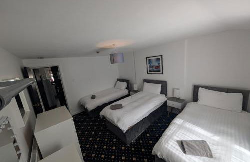 St Luke's 2 - Foto 2