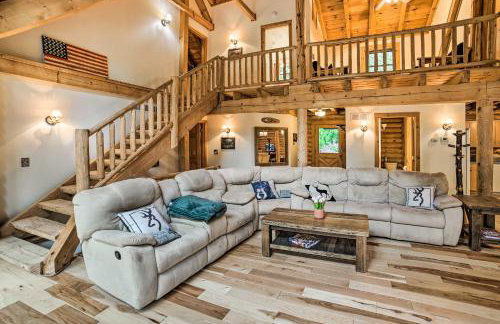 Classy Home w/ Hot Tub: 2 Mi to Lake Access! - Photo 6