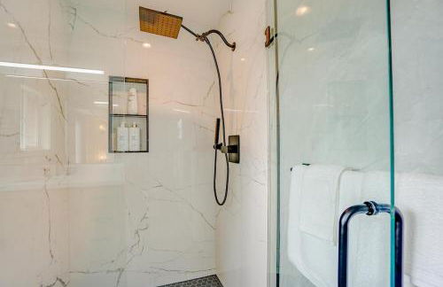 Modern 3BR Loft, Terrace & New Remodel, Sleeps 6 - Foto 3