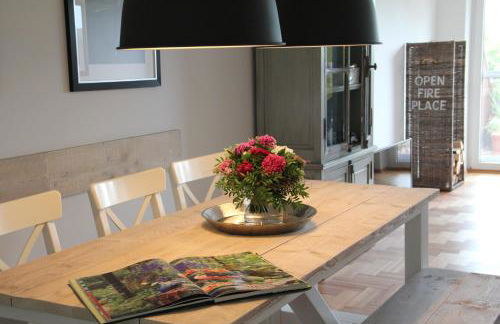 Hygge House - mit Garten, Dachterrasse und Weitblick - Foto 8