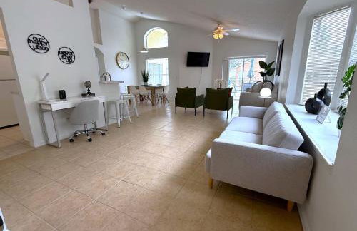 Beautiful South-Facing Pool Home in Southern Dunes - Foto 3