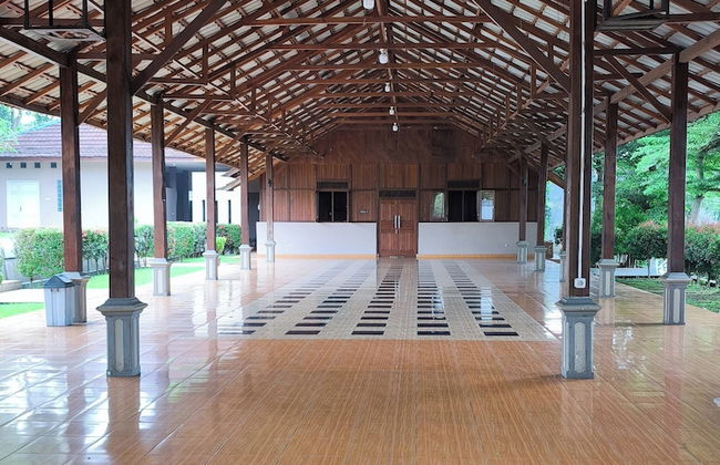 D'Royale Tapos Resort Bogor - Foto 18