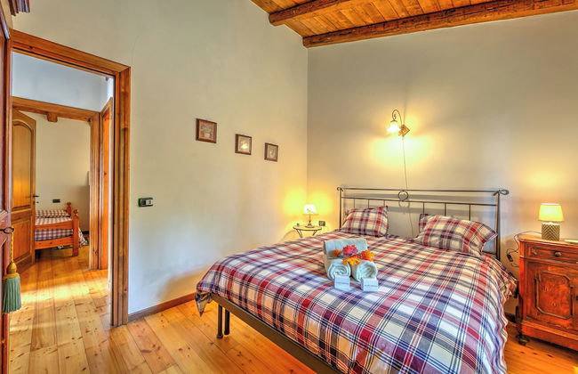 Magic Woodland Escape Lake View - Photo 2