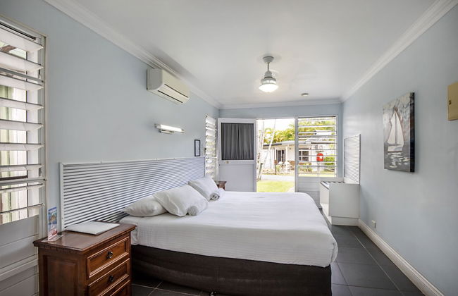 Bush Village Holiday Cabins - Photo 55