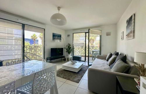 The Jacques Coeur- Vue climatisation et parking ! - Photo 17