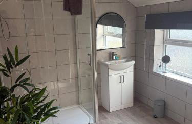 4-Bed Family Home - Steps from Nottingham Forest Ground - Foto 21