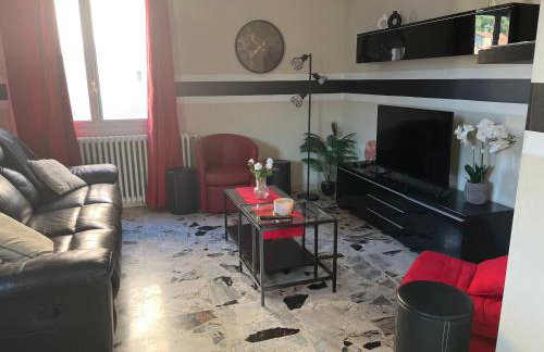 Super maison 5 pièces avec jardin - Foto 9
