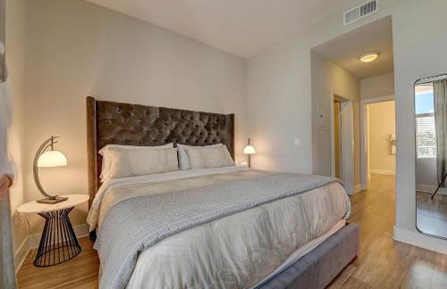 Penthouse One Bedroom Garden View Condo by UCLA - Foto 34