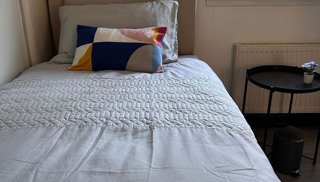 Modern Apartment-sleeps6-parking-seft Check in - Foto 5, Habitación