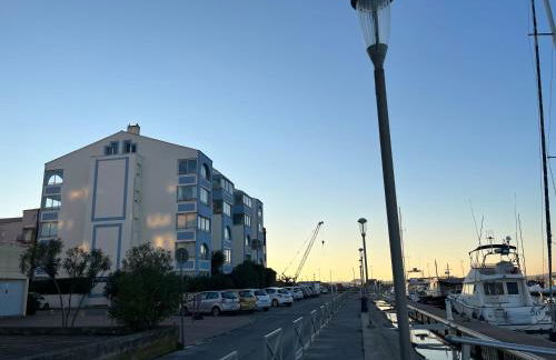 La Sirène - Loft moderne et lumineux avec vue panoramique sur Mer Méditerranée et port de plaisance - Foto 18