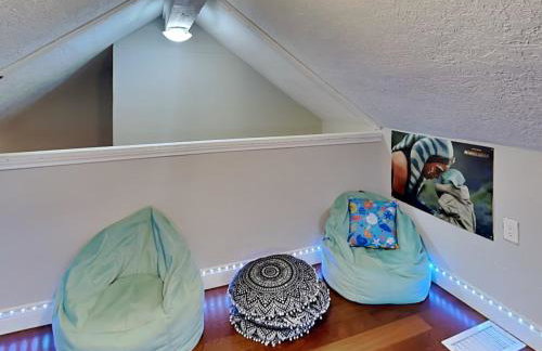 Yellow Belle on Avenue L - Foto 24