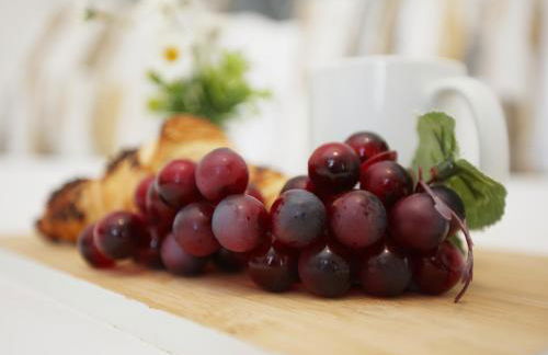 Gregor Place Modern four Bedroom House in Calne with Private Parking, perfect for teams or families staying in the area, Long stays welcome - Photo 20