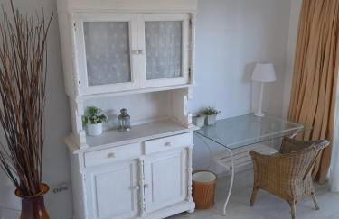 Townhouse in San Pedro- Private Garden, Golf, Beach, Pool - Photo 48