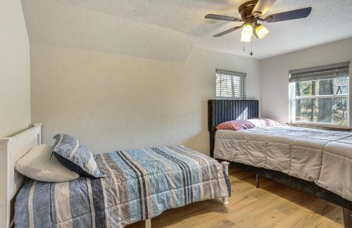 Fish Sam Rayburn! Secluded Cabin with Deck and Grill - Photo 12