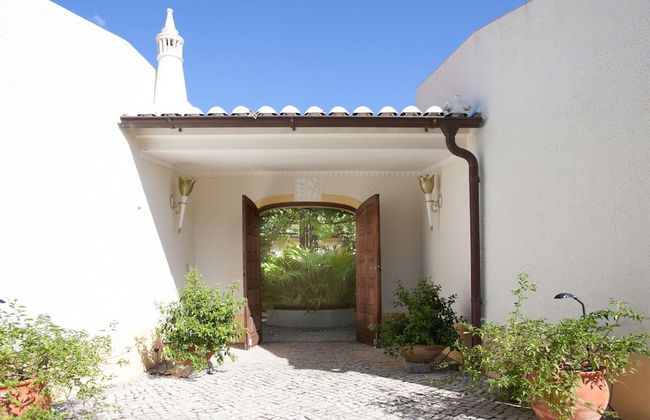 Stylish Villa With Private Swimming Pool - Foto 2