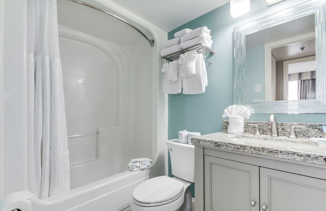 Ocean Front Condos at Patricia Grand - Foto 56