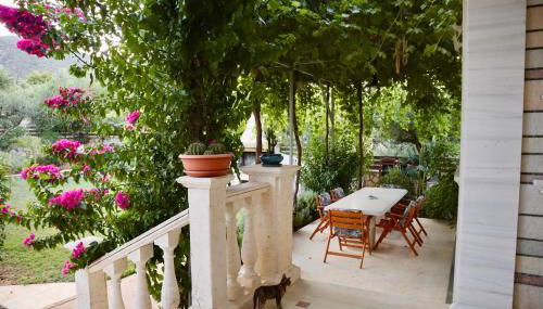Villa Serenity - Foto 3, Garden, Garden view