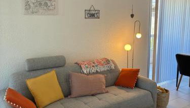 Lovely cosy nest close to the centre of Cannes - Photo 3
