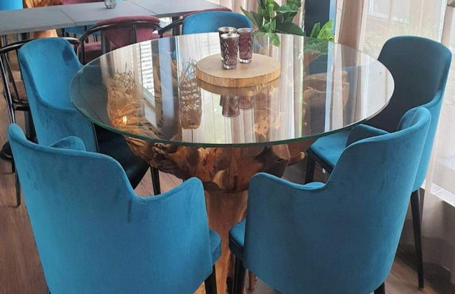 Lively Vacation Home With Free Breakfast - Foto 14